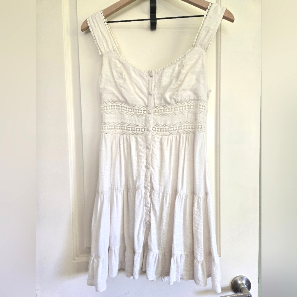 Mahina White button-down baby doll dress